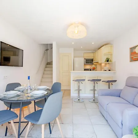 Les Lavandines By Interhome Sainte-Maxime